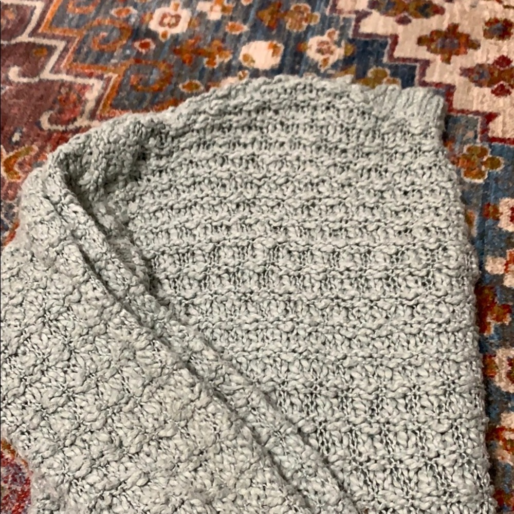 Urban Outfitters Sweater - Picture 3 of 3